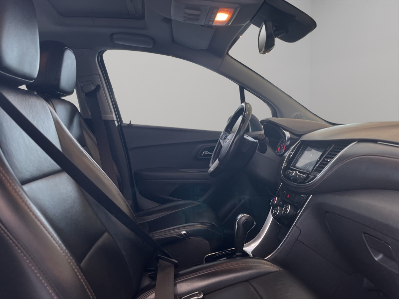 Chevrolet Trax  5 pts. Premier, 1.8l, TA, piel, QC, f. niebla, RA-18 (línea anterior) 2020